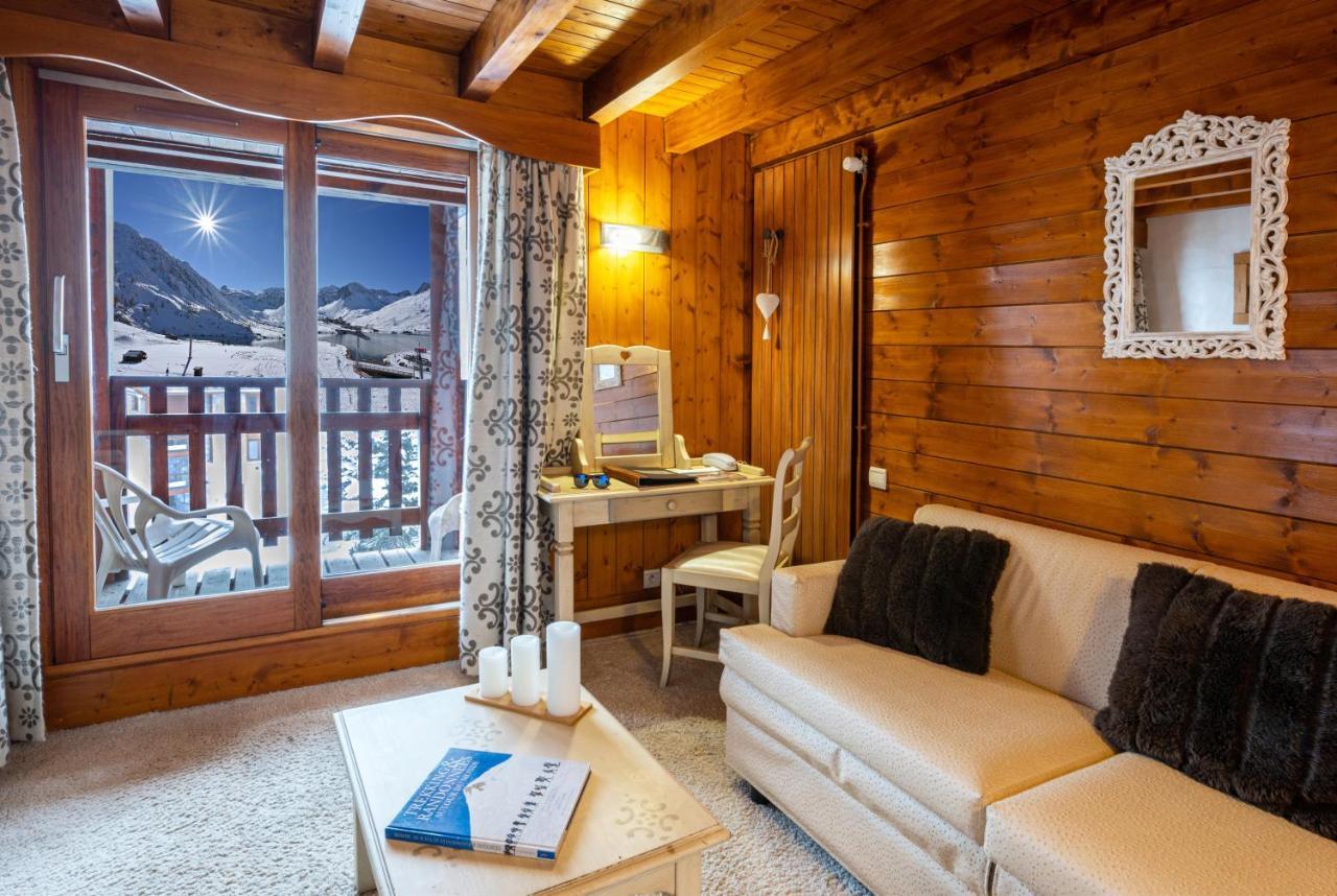 Hotel Les Campanules By Les Etincelles Tignes Ngoại thất bức ảnh